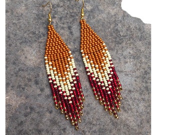 Boucles d'oreilles Ruby Gold Ombre Modern Native Pearl Boucles d'oreilles Boucles d'oreilles Fringe