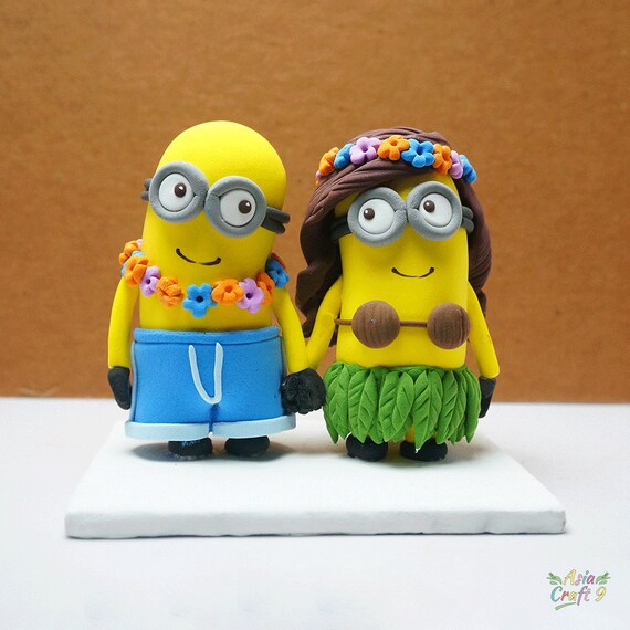 FAST USA SHIPPING! Set of 3 HULA MINIONS shoe charms//cake toppers!