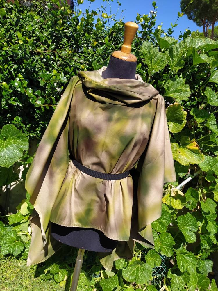 Leia Endor Camouflage Poncho - Hand-painted Airbrushed Replica - Screen Accurate Star Wars Endor Gear - Custom Made for Rebel Legion & 501st - Etsy Leia Endor Camouflage Poncho - Hand-painted Airbrushed Replica - Screen Accurate Star Wars Endor Gear - Custom Made for Rebel Legion & 501st - Etsy