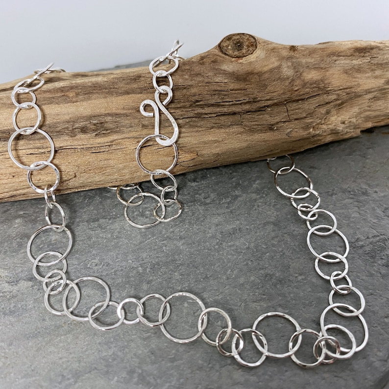 Handmade delicate silver chain necklace with hammered round links image 3