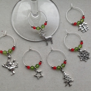 Set of 6/8/10 Christmas Wine Glass Charms, Champagne, Christmas Party, Christmas Gift, Stocking Filler, Secret Santa, Gift Pouch