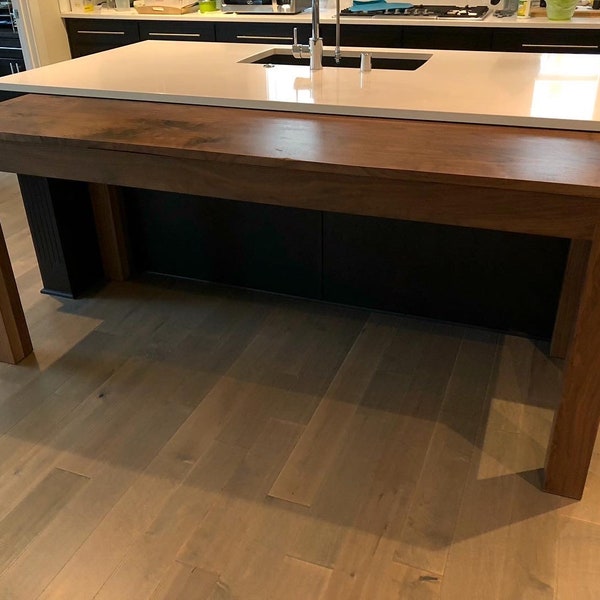 Parson's Style Dining Table in Walnut