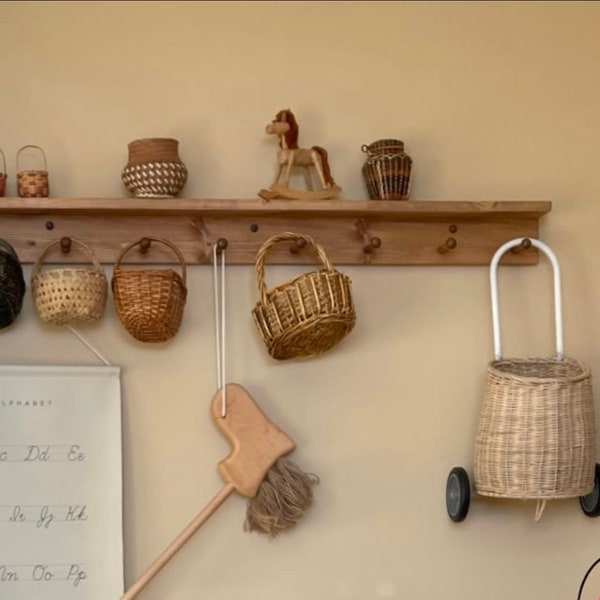 Shelf with hooks | towel rack | Kitchen decor | Wooden peg rail | wooden peg rack | coat rack | entryway decor | minimalist | shaker peg
