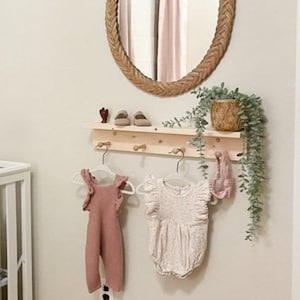 Shelf with hooks | towel rack | Kitchen decor | Wooden peg rail | wooden peg rack | coat rack | entryway decor | minimalist | shaker peg