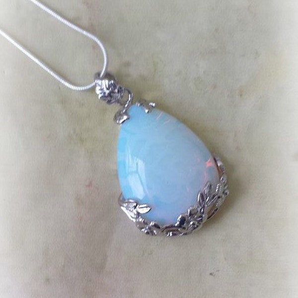 Opalite Ballet Necklace