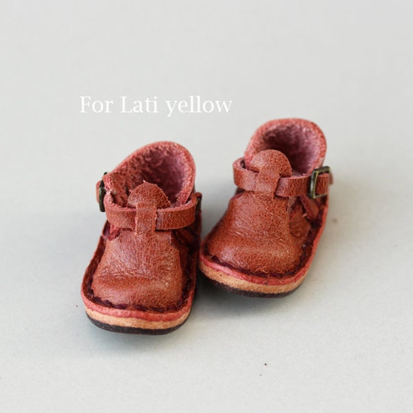 T- Strap shoe 1 pair for Lati yellow color Mustrad RED