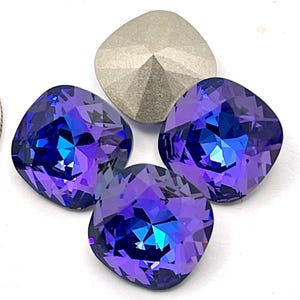 Heliotroop F (12 mm) Swarovski 4470 kussengeslepen stenen
