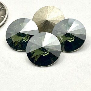Peridoto Satinato (12mm) Swarovski 1122 Rivoli Stones