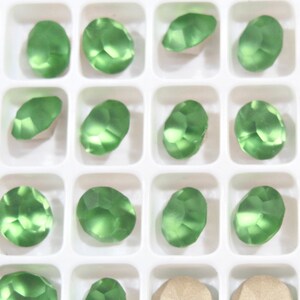 Erinite mat F (39ss-8 mm) Preciosa Maxima Chaton strass