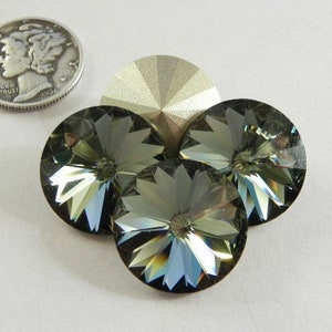Diamant noir F (14 mm ou 18 mm) Swarovski 1122 pierres de Rivoli