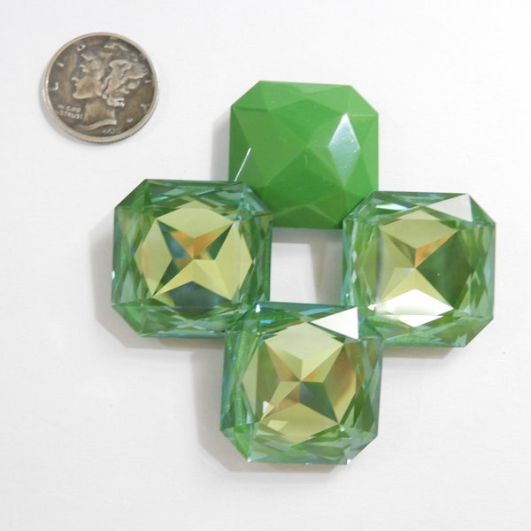 Ultra Apple Green Moonlight UNF (23mm) Swarovski Art 4675 Square Fancy Cut Stones