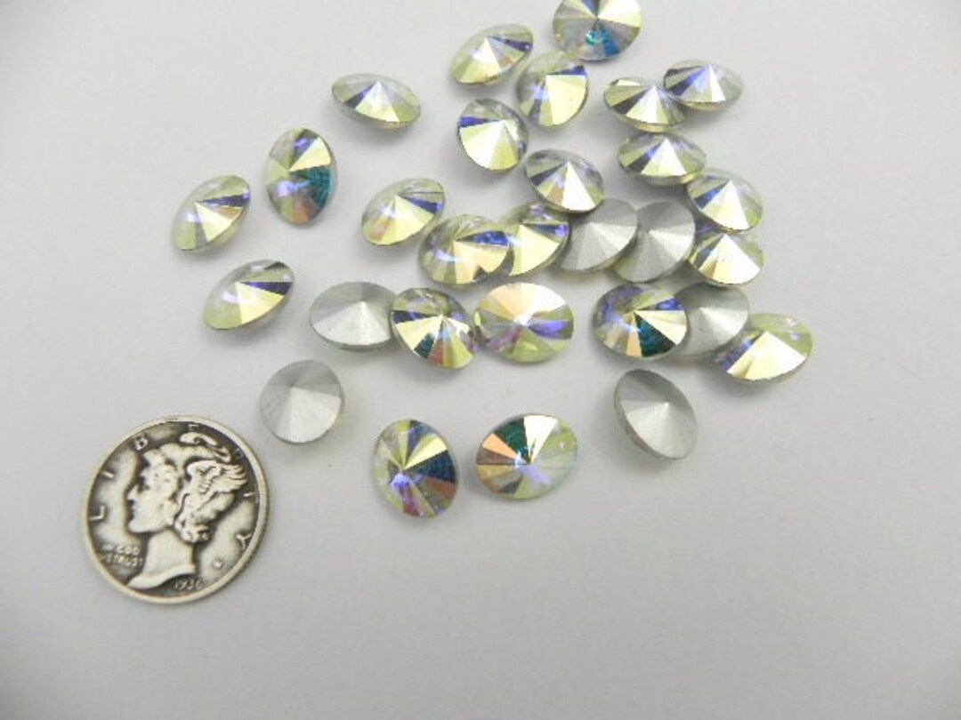 ヴィンテージ   金属　スワロフスキーブローチ 　#15 SWAROVSKI スワロフスキー イチゴ ブローチ クリスタル/金属製