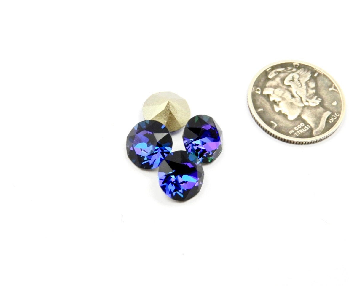 Heliotrope F (8mm - 39ss) Swarovski 1088 XIRIUS Chaton Heliotrope F (8mm - 39ss) Swarovski 1088 XIRIUS Chaton
