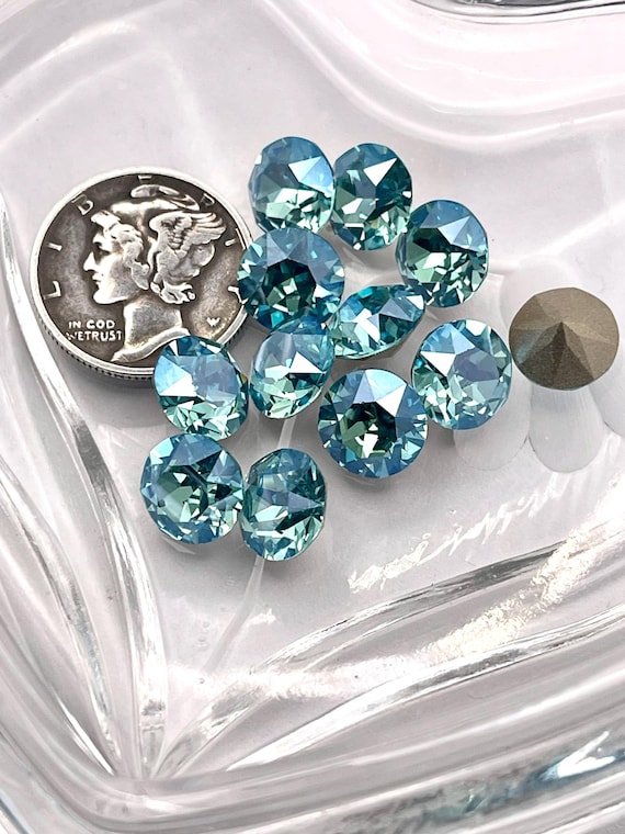 サトニャン。オラフ　SWAROVSKI サトニャン様専用。オラフ SWAROVSKI