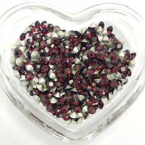 Burgundy F (24ss) Swarovski Art 1028 Chaton Rhinestones