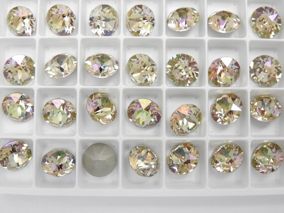 Water Lily F 39ss Or 47ss Swarovski 10 Xirius Chaton Etsy