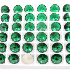 Emerald F (12mm or 14mm) Preciosa 1122 Rivoli Stones
