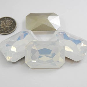 White Opal F (27x18.5mm) Swarovski Art 4627 Fancy Cut Rectangular Stones