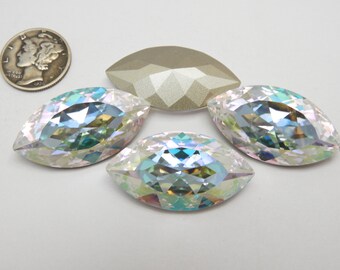 Łzy Izydy F (32 x 17 mm) Swarovski 4227 Marquis Navette Fancy Stones