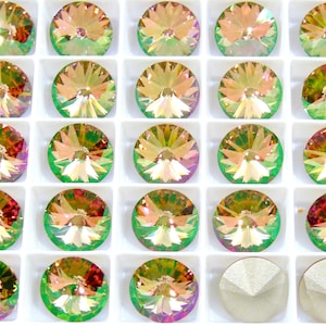 Water Lily F (39ss, 12mm, 14mm & 18mm) Preciosa 1122 Rivoli Stones