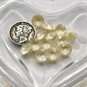 Linen Ignite UNF 39ss Swarovski 1088 XIRIUS Chaton Rhinestones