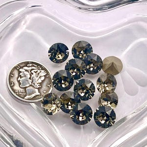 Greige F (39ss - 8mm) Swarovski 1088 XIRIUS Chaton Rhinestones