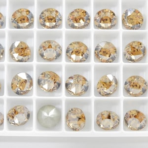 At the Glitz F (39ss - 8 mm) Swarovski 1088 XIRIUS Chatons Strass