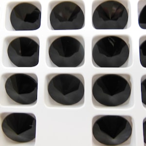 Jet UNF (12mm) Preciosa 1122 Rivoli Stones