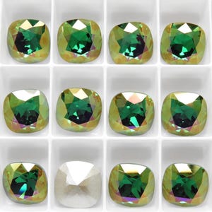 Wilder Regenwald F (12mm) Swarovski 4470 Kissenschliffstein