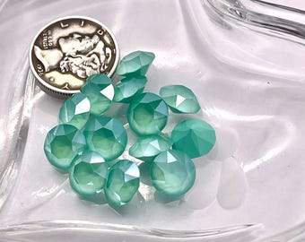 ミントグリーン UNF (39ss-8 mm) スワロフスキー 1088 XIRIUS シャトン