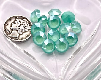 ミントグリーン UNF (39ss-8 mm) スワロフスキー 1088 XIRIUS シャトン