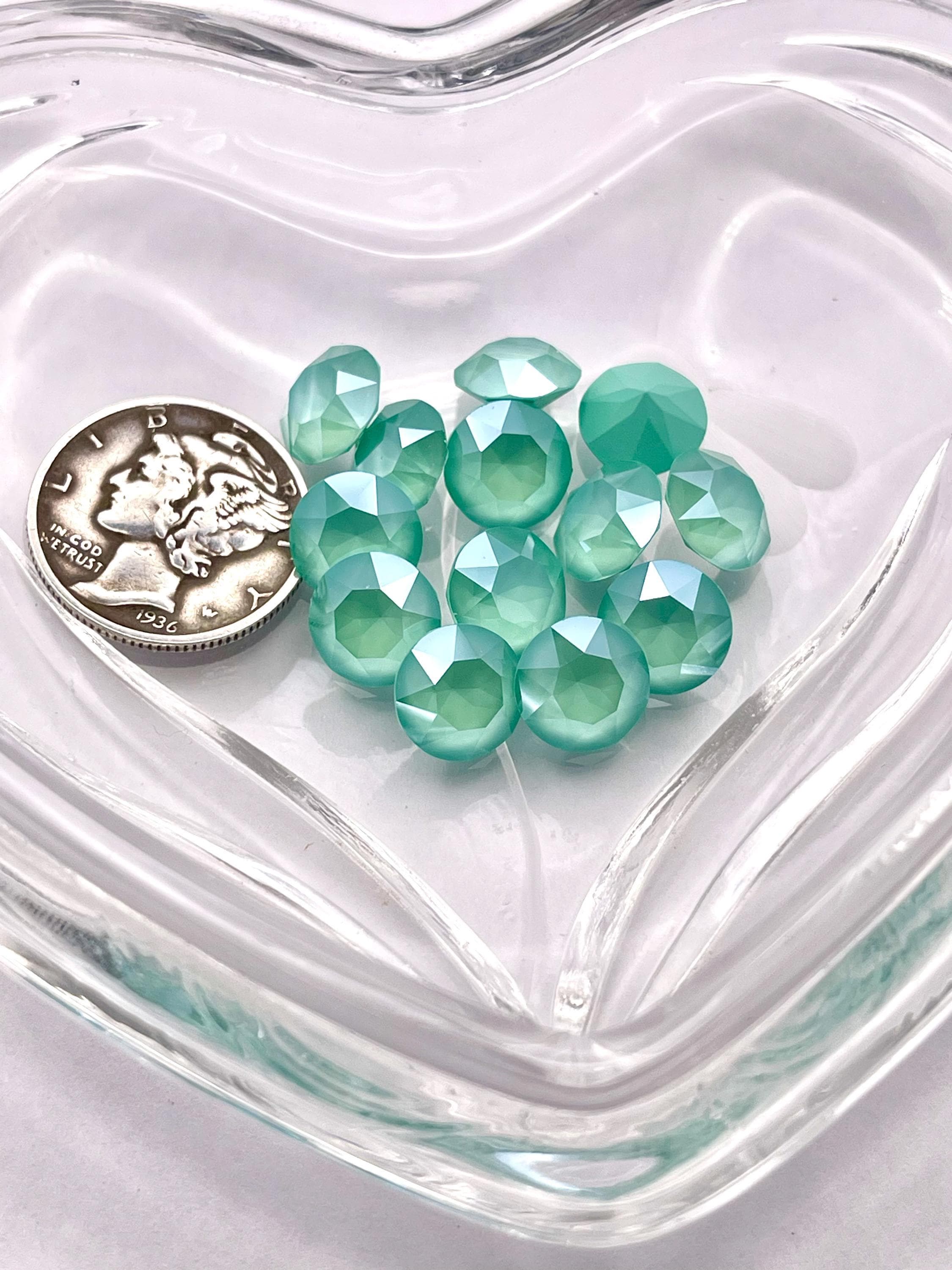 ミントグリーン UNF (39ss-8 mm) スワロフスキー 1088 XIRIUS シャトン