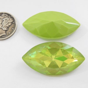 Ultra Lime AB UNF (32x17mm) Swarovski 4227 Marquise Navette Fancy Stones