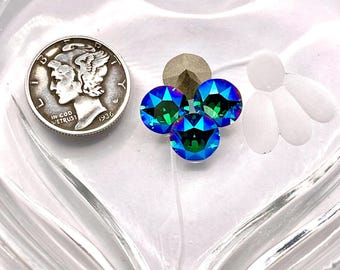 Majestic Green Shimmer F (29ss - 6 mm oder 39ss-8 mm) Swarovski 1088 XIRius Chaton Strass