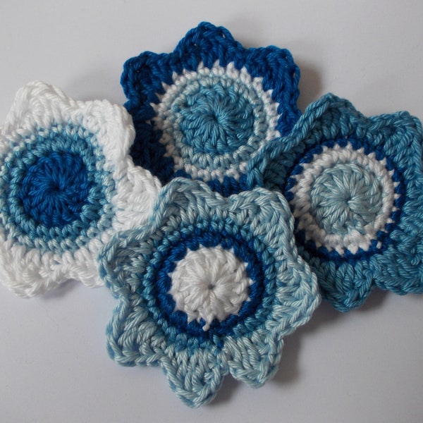 4 large crochet flowers, 7 cm