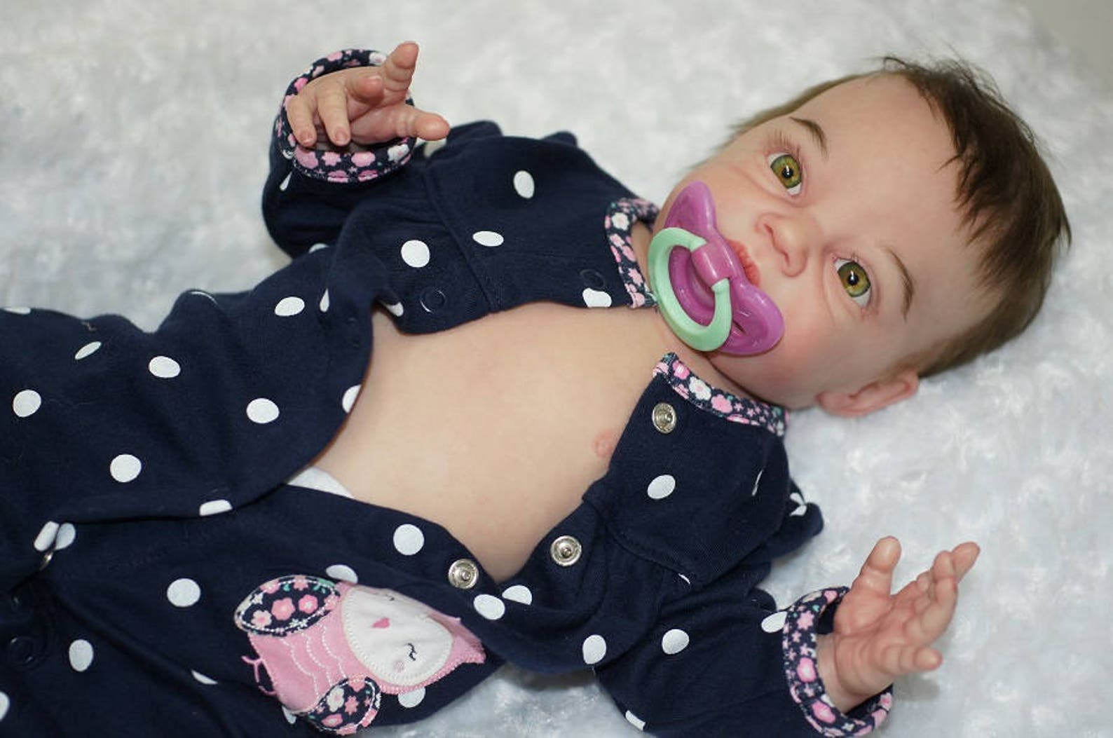 Anano Reborn Baby Puppe – 48 Cm, Lebensechte Silikonpuppe Mit Handverwurzelten Haaren, Magnet-Schnuller Und Zubehör – Perfekt Für Sammler