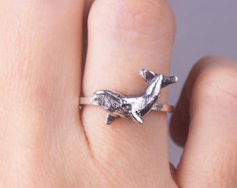 Whale Ring Sterling Silver Minimalist Animal Ring Ocean Ring Whale Lovers Gift Nautical Ring Marine Life Jewelry Silver Stackable Ring