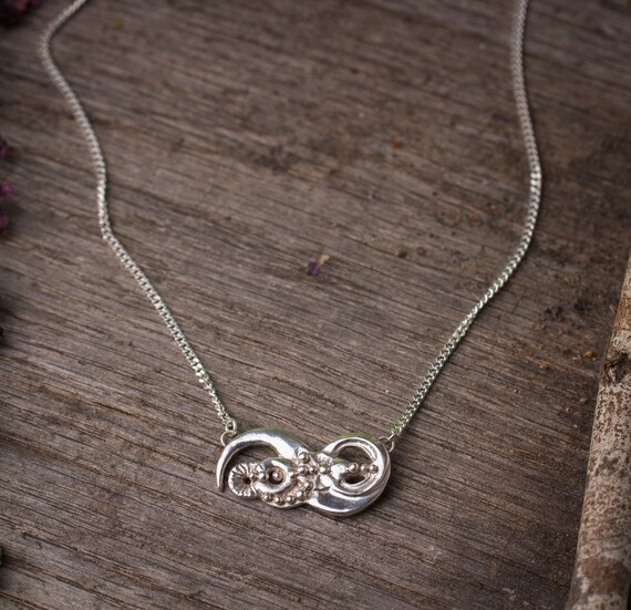 MicLee Collar colgante de símbolo de infinito con ancla creative para