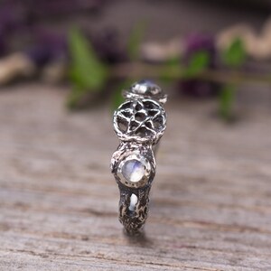 Triple Moon Ring Rainbow Moonstone Sterling Silver Ring Witch Ring Moon Phase Ring Pentagram Ring Witchcraft Jewelry Magick Nature Jewelry