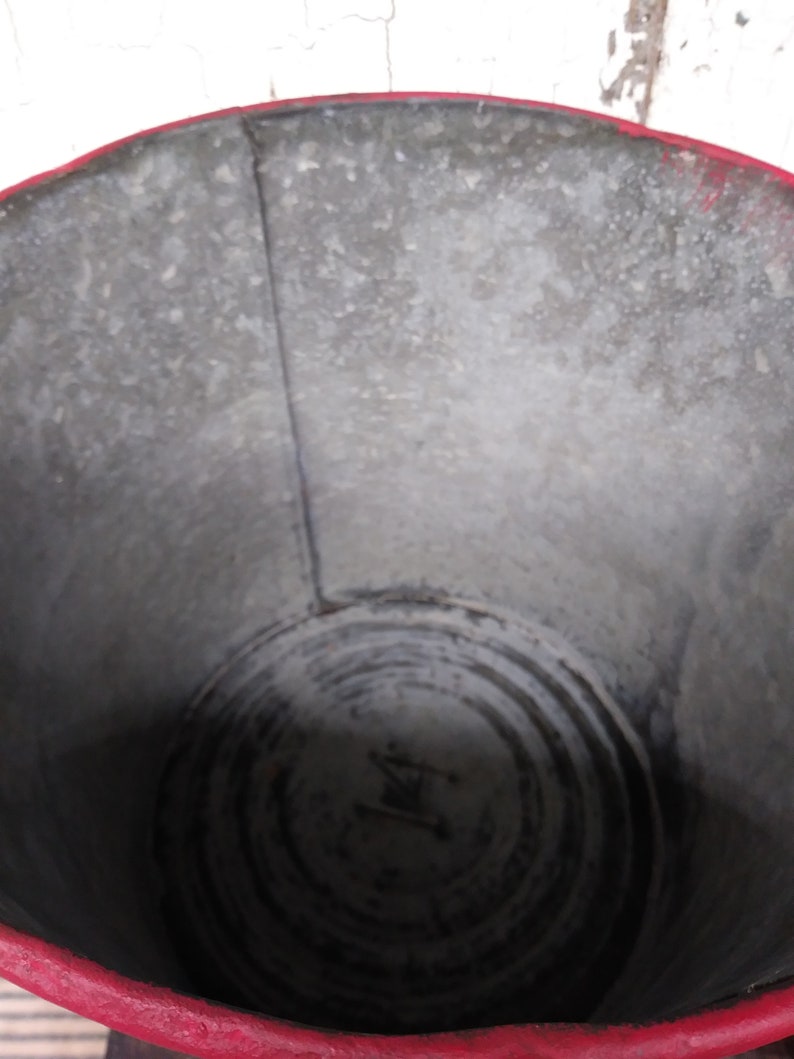 Galvanized Metal Sap Bucket Painted Red Farrmhouse Maple Syrup Sap Bucket Sap Bucket Painted Red And Aged With Dark Wax Sap Bucket