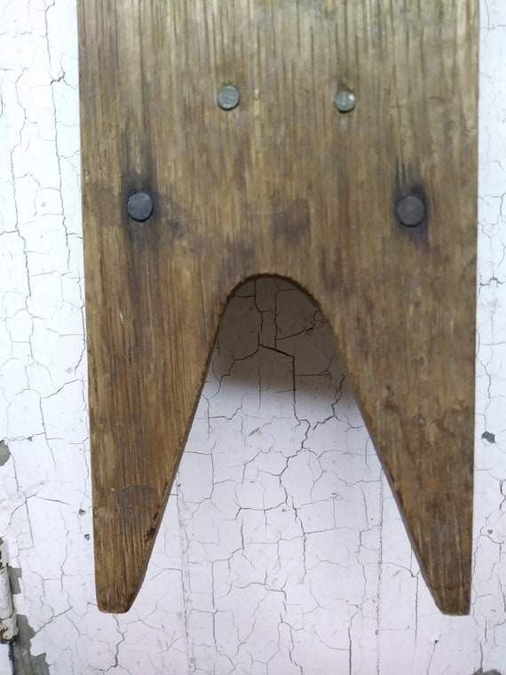 Primitive Antique Wood Boot Jack / Primitive Woode