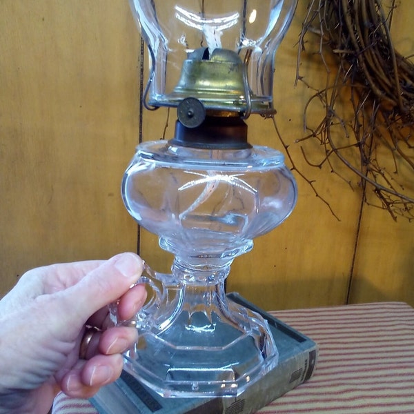 Antique Oil Lamp / Antique -Vintage Finger Oil Lamo / Glass Oil Lamp / Working Antique Oil Lamp / Primitive -Farmhouse-Country Oil Lamp