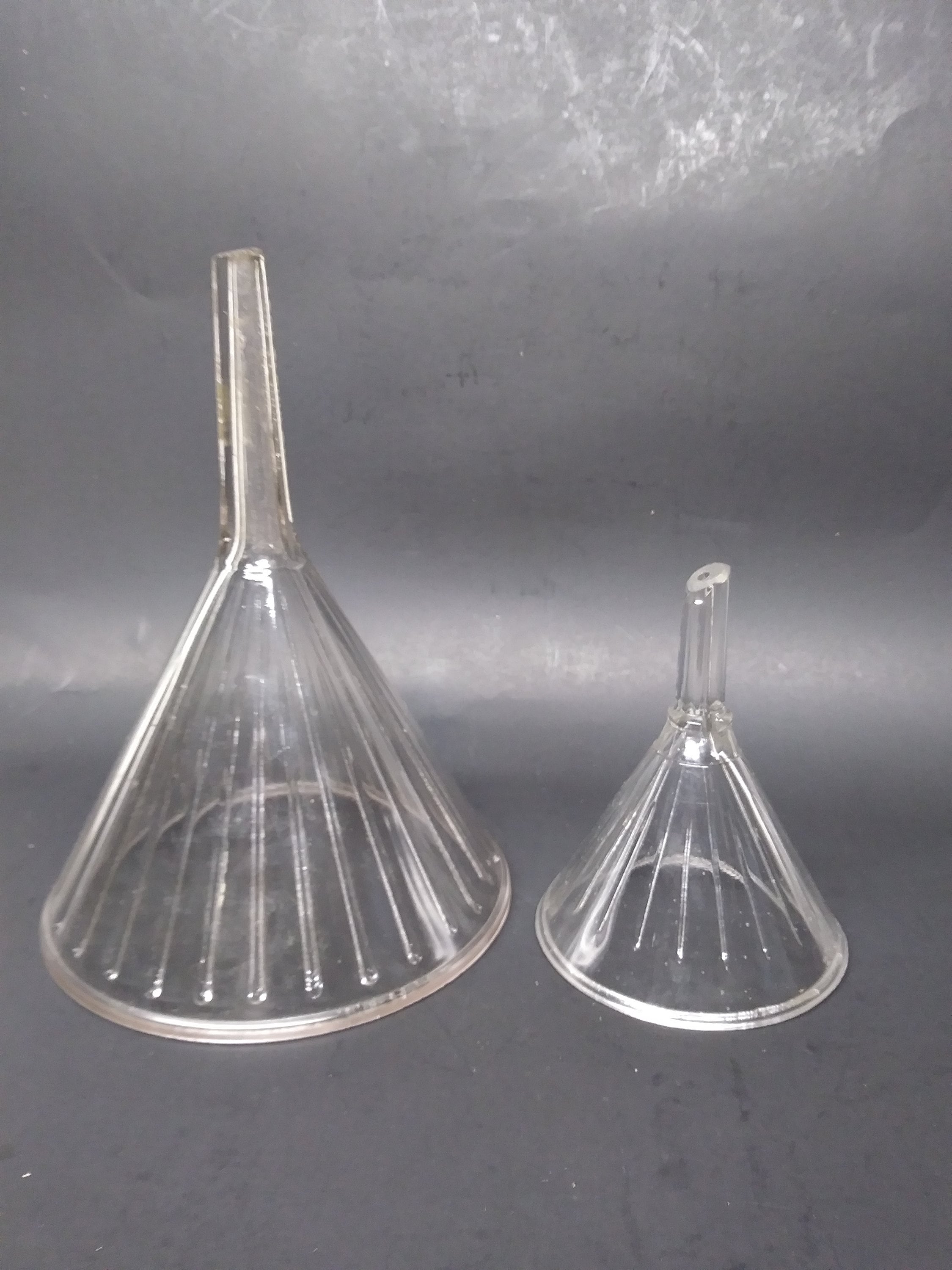 Glass Funnels / Two Glass Funnels / Antique Vintage Glass Etsy.de