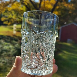 Szklanki do picia / 4 Vintage Pressed-Cut by L E Smith Zestaw czterech szklanek Vintage Barware Tableware Coctail Bar Cart Glass / Szkło tłoczone