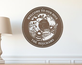 Custom Bee Metal Sign - Personalized Garden Decoration - Spring Style Wall Art - Charming Outdoor Front Porch Decor - Honeybee Hive Artwork