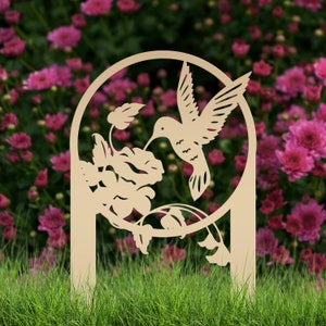 Hummingbird Metal Yard Stake -Mother&#39;s Day Gift -Garden Decor
