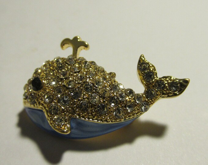 1 14 Crystal Rhinestone Mini Whale Pin