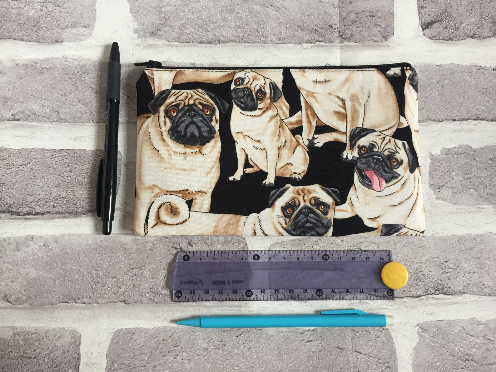 Pugs Pencil Case Pug Dog Cute Dog Pencil Case Gift for Dog Etsy Sweden