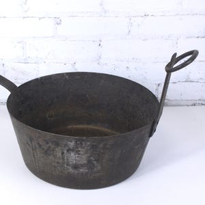 LARGE Rare Antique W. H. & Co Cast Iron Camp Fire Kettle w Hanging Hearth Hook Ring - Cowboy Cookware Stew or Bean Pot Pan - 28" -Great Cond