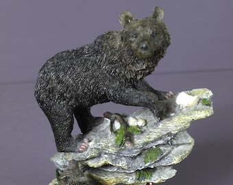 Vintage Black Bear w/ Cub Resin Statuette - 7 3/8" tall x 6" wide x 4" deep - Animal & Wildlife Decor - Unmarked, Good+ Condition